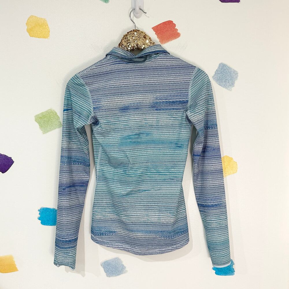 S Nike Dri-Fit Blue Striped Quarter Zip Pullover - Picture 2 of 3